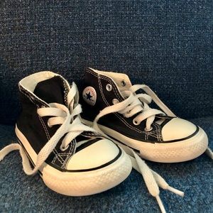 Converse Toddler black high top 7